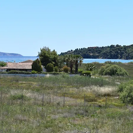 Gemi House By The Holiday home *